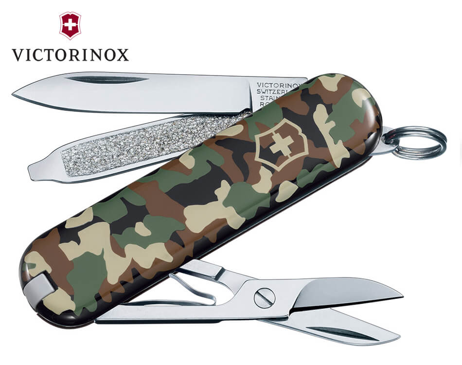 Vreckový nôž Victorinox Classic / Camo